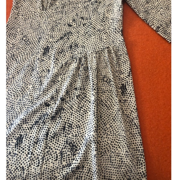 Sisley patterned gray dot fluid dress NWT - Picture 7 of 11